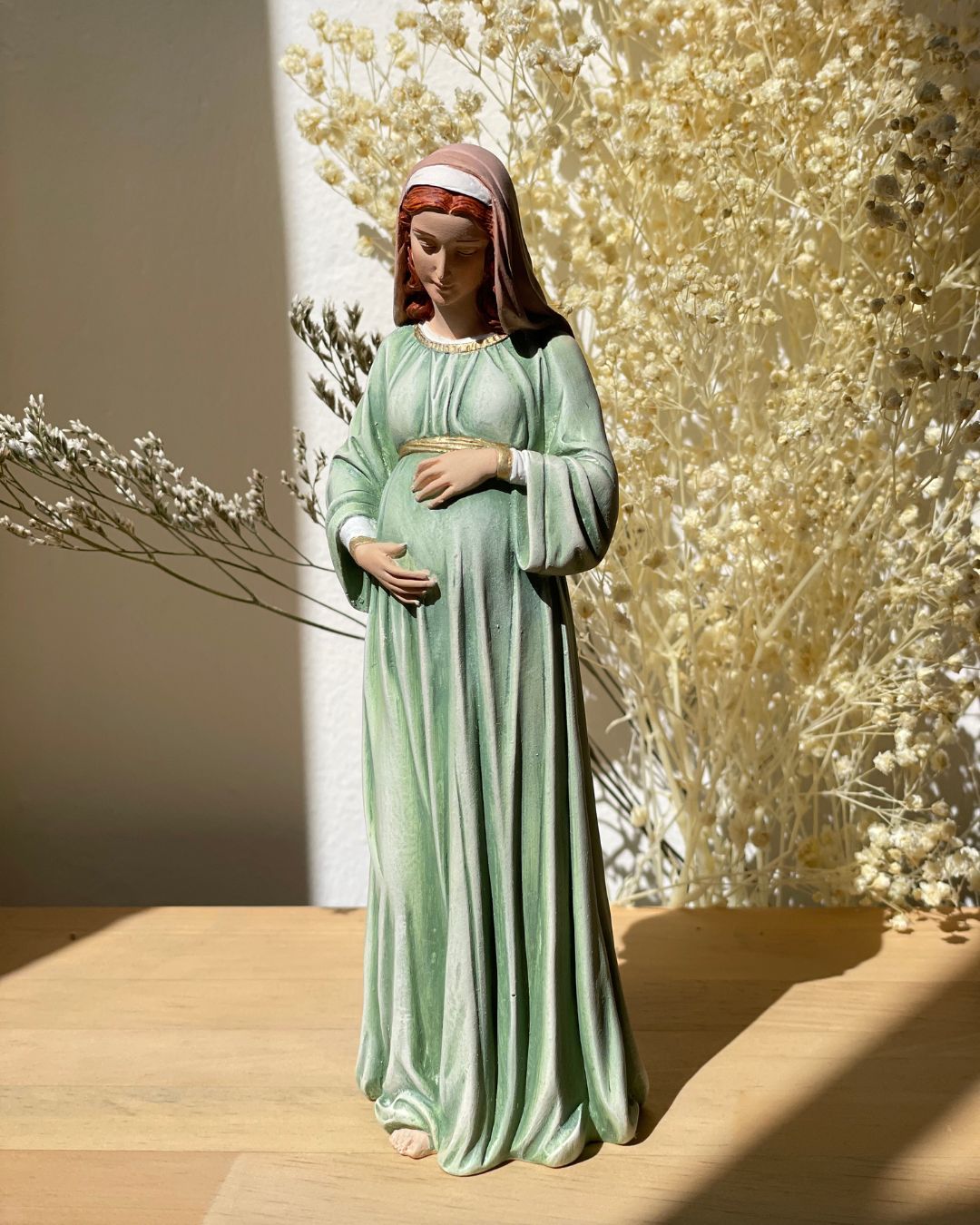 Virgen Dulce Espera 20 cm