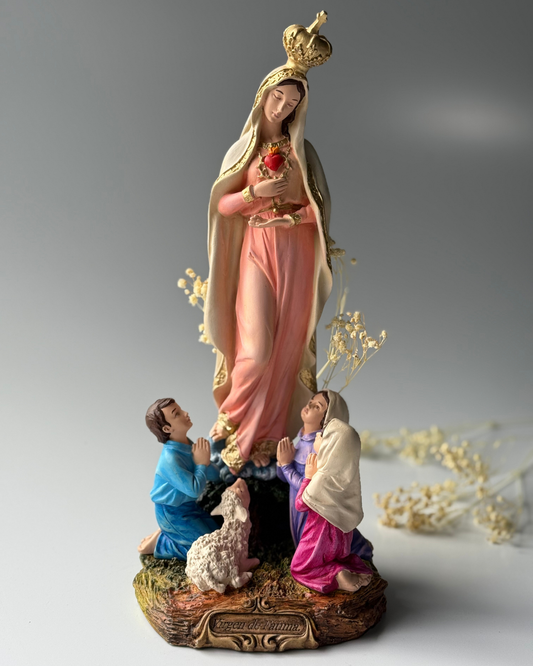 Virgen De Fátima Con Pastores 32 cm